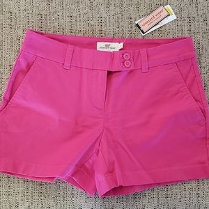Vineyard Vines pink shorts